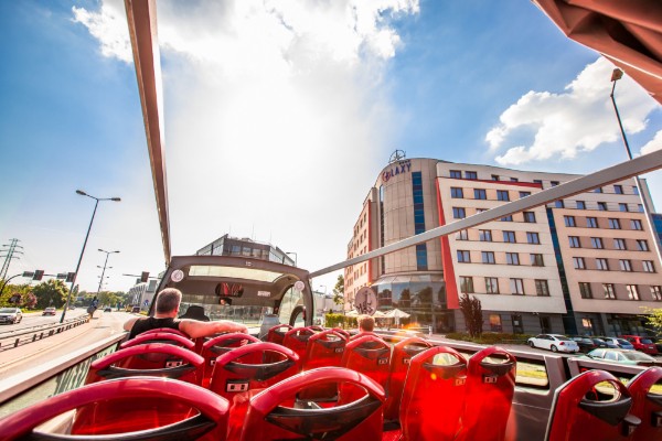 Cracóvia: Bilhete de excursão de ônibus hop-on hop-off