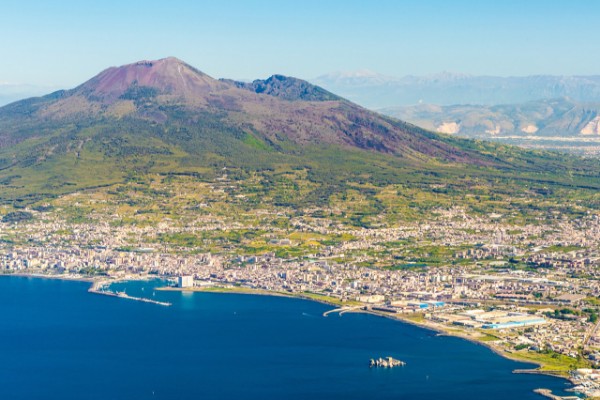 Vesuvio: Accesso Salta-Coda